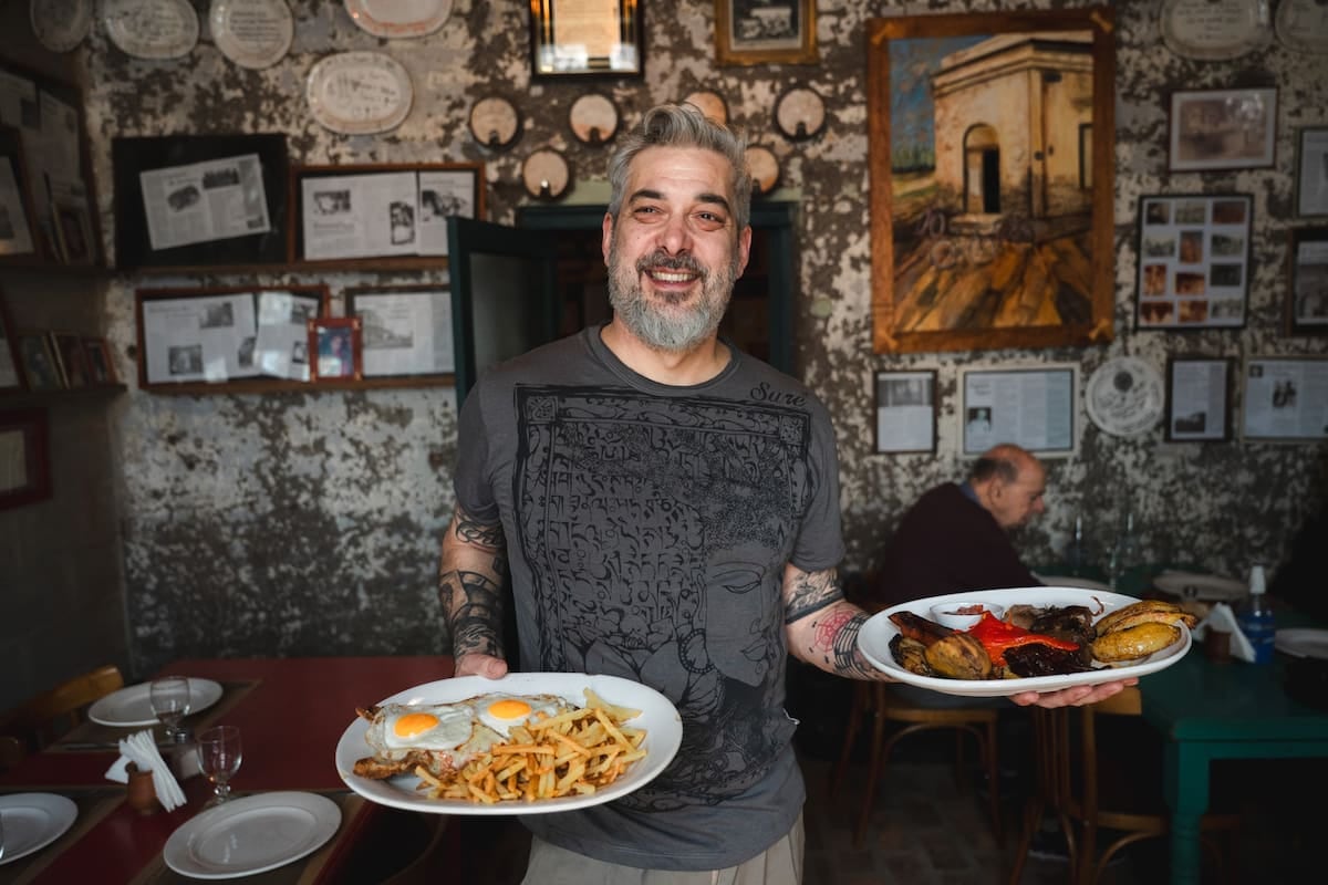 Azcuénaga, el pueblo de 350 habitantes que reunió diez restaurantes y abrió la puerta a una escapada con sabor a campo