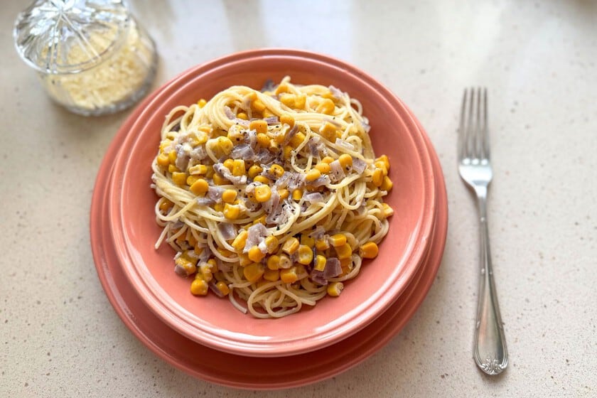 Espaguetis con choclo dorado: un plato cremoso para resolver la cena familiar en media hora