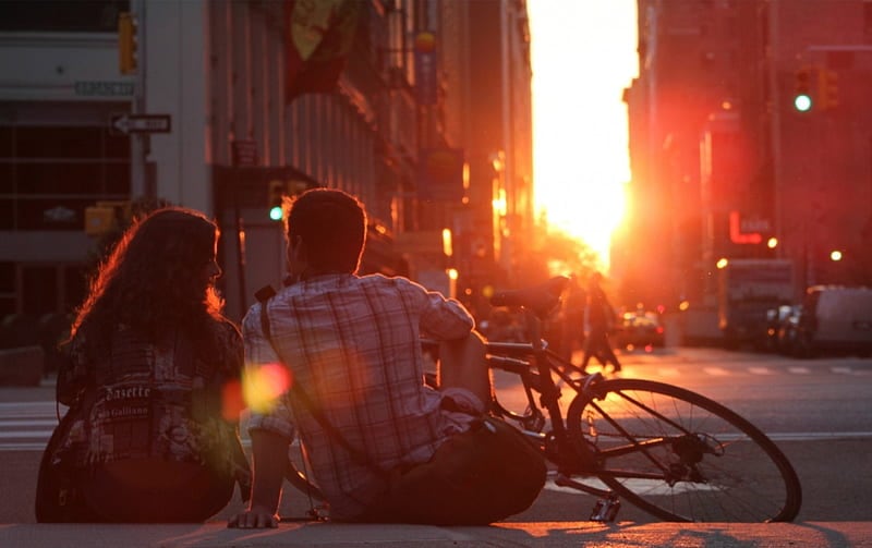 Marfil llega a la pantalla con romance, custodia y una Buenos Aires que ya no es la misma