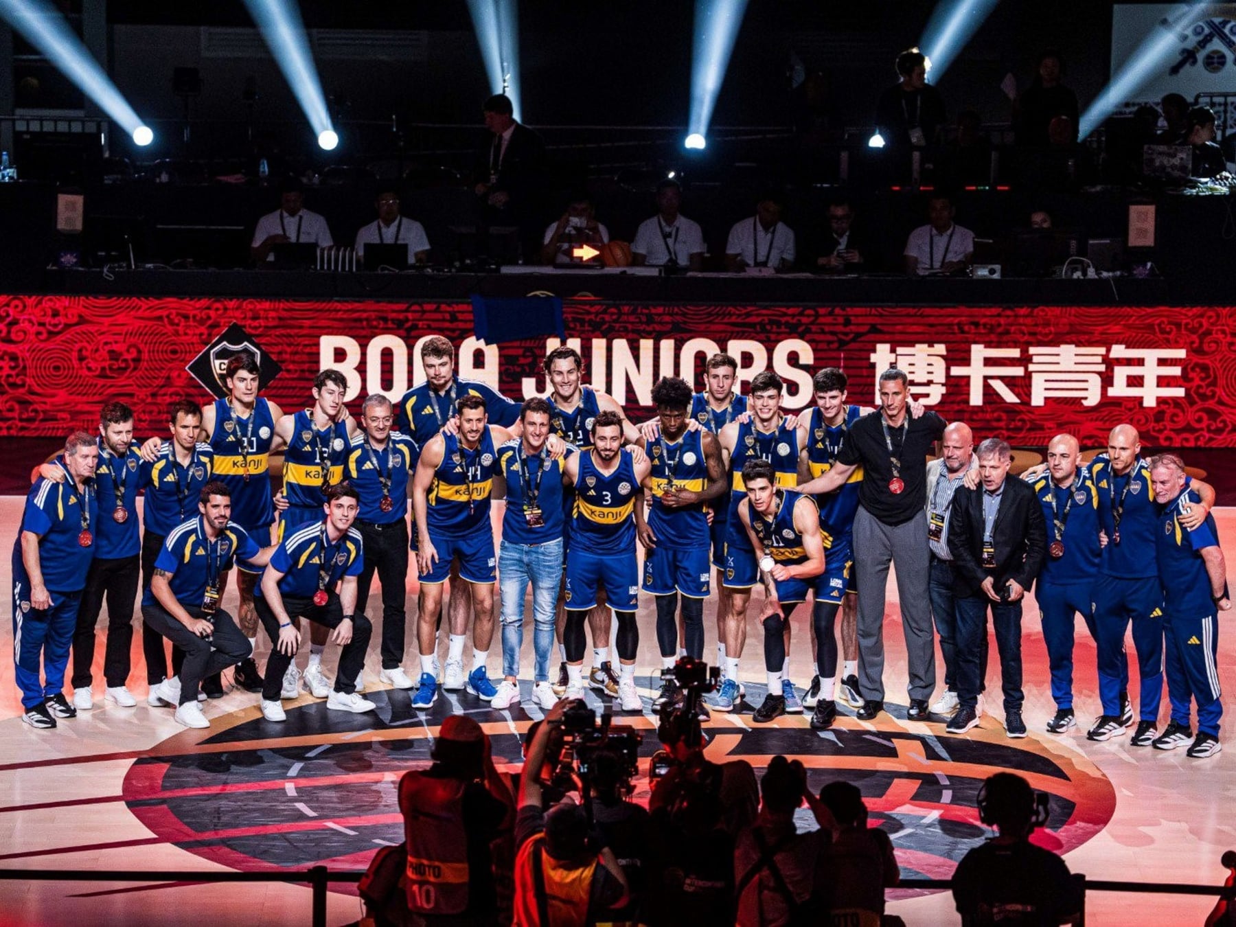 Boca volvió de China con el bronce bajo el brazo y una sonrisa de oreja a oreja