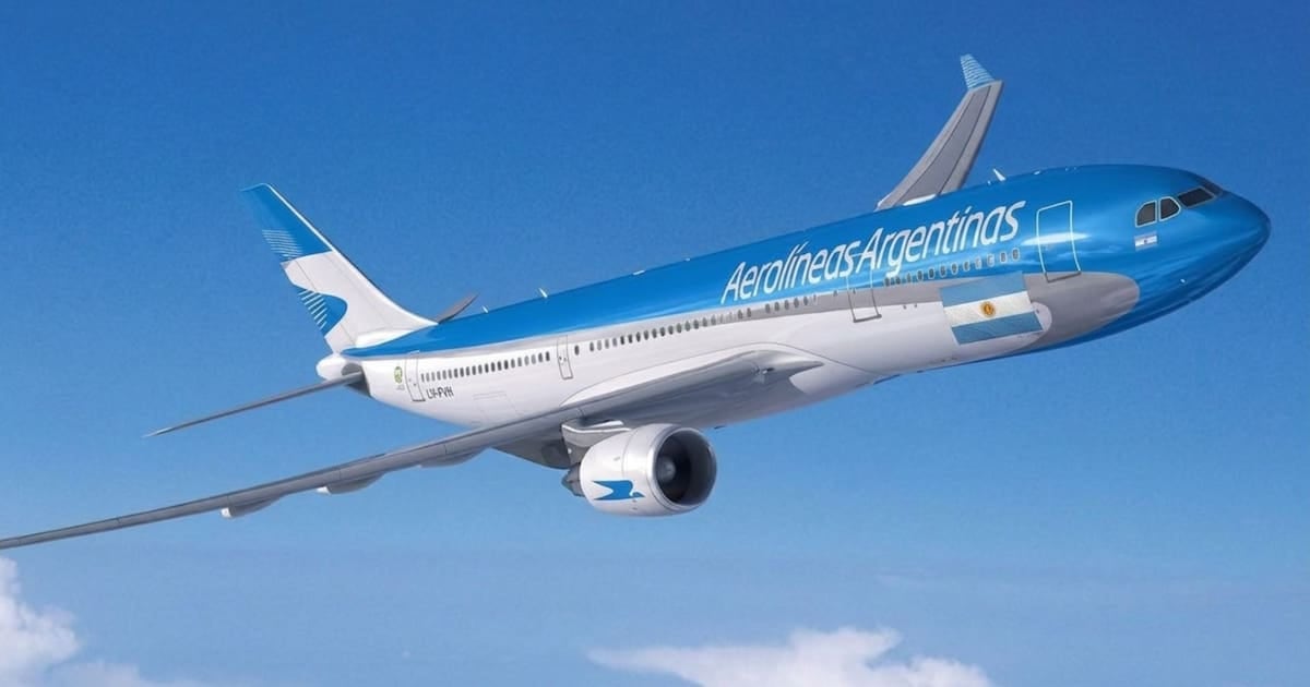 Aerolíneas Argentinas amplía su red para el verano 2027: cómo quedan los precios frente a la competencia