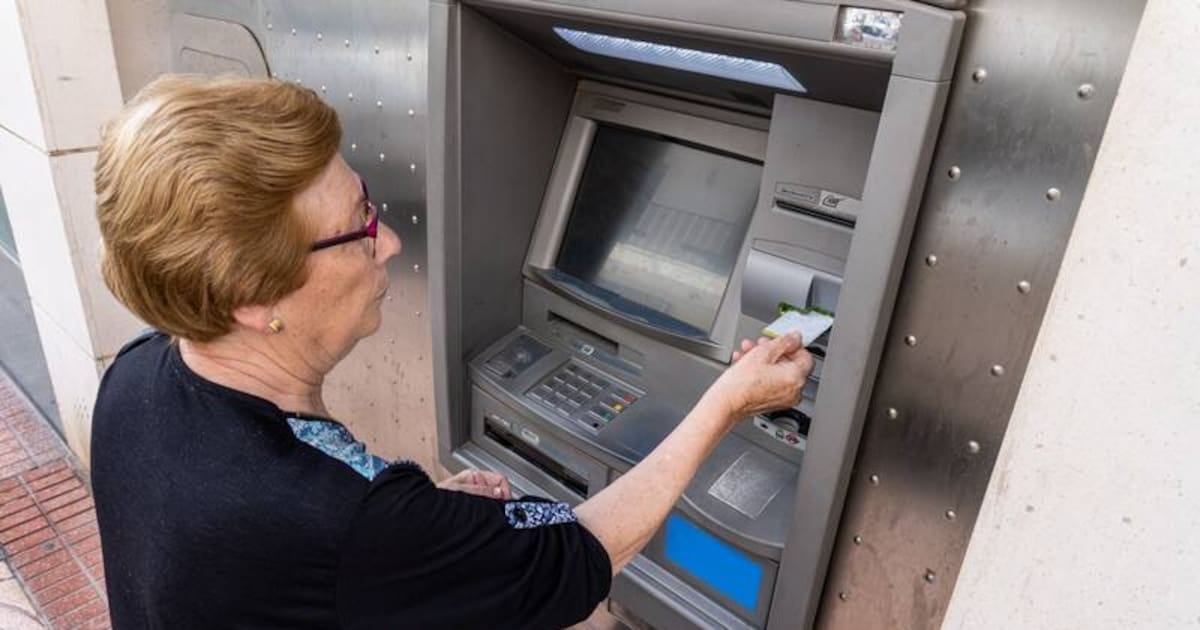 Jubilaciones de octubre: el haber mínimo trepa a 505.748,51 pesos y suma un bono de 70.000