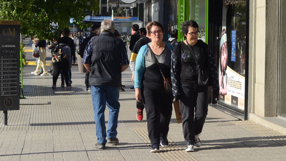 Neuquén después del Día de la Madre: se gastó más en cada regalo, pero se llevaron menos cosas