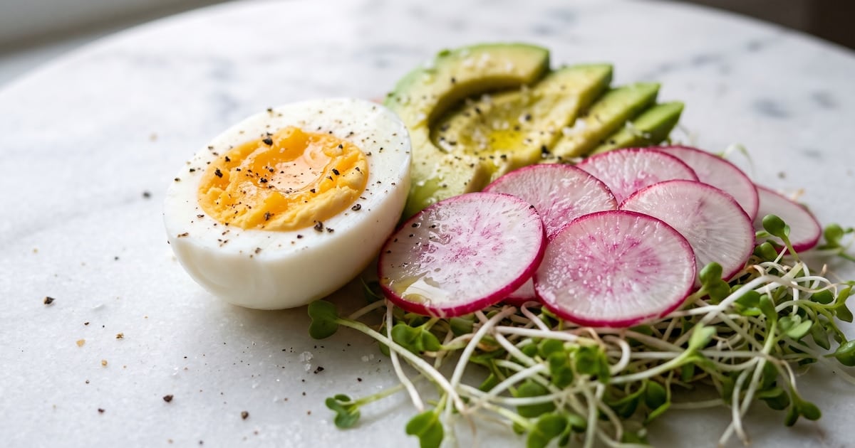 El huevo duro, en el plato: cinco acompañamientos para una comida más completa